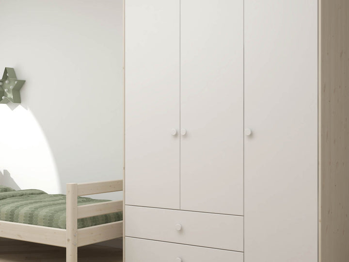 The Decorators: Dulap cu 3 usi si 2 sertare Flexa Classic