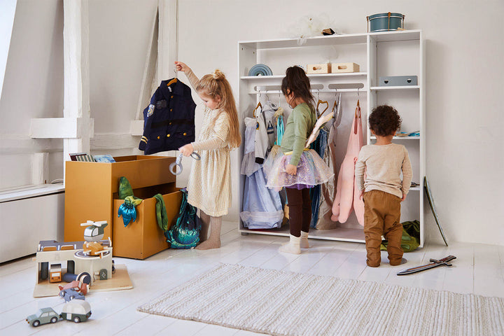 The Decorators: Organizator cu lada Flexa Roomie