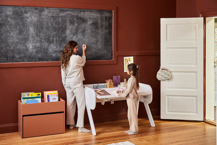 The Decorators: Organizator cu lada Flexa Roomie