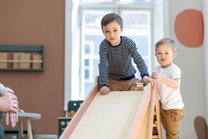 The Decorators: Turn de joaca cu tobogan, Play, mesteacan, maro, 169x46x74 cm