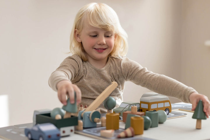 The Decorators: Accesorii joaca traseu pentru masinute, Play, lemn de mesteacan, 9/5/4 cm