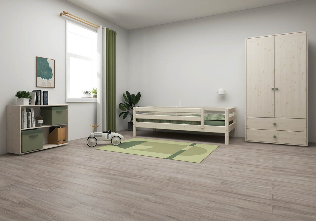 The Decorators: Pat cu bara de protectie cu o intrare Flexa Classic 90x200 cm