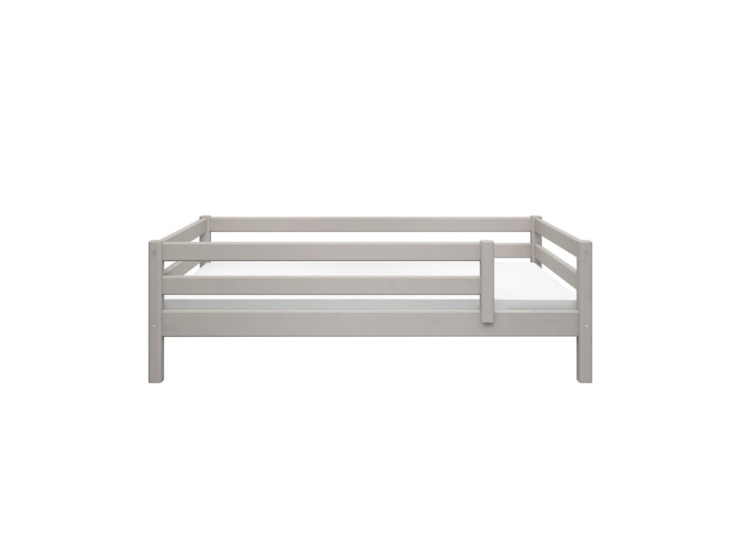 The Decorators: Pat cu bara de protectie cu o intrare Flexa Classic 90x200 cm