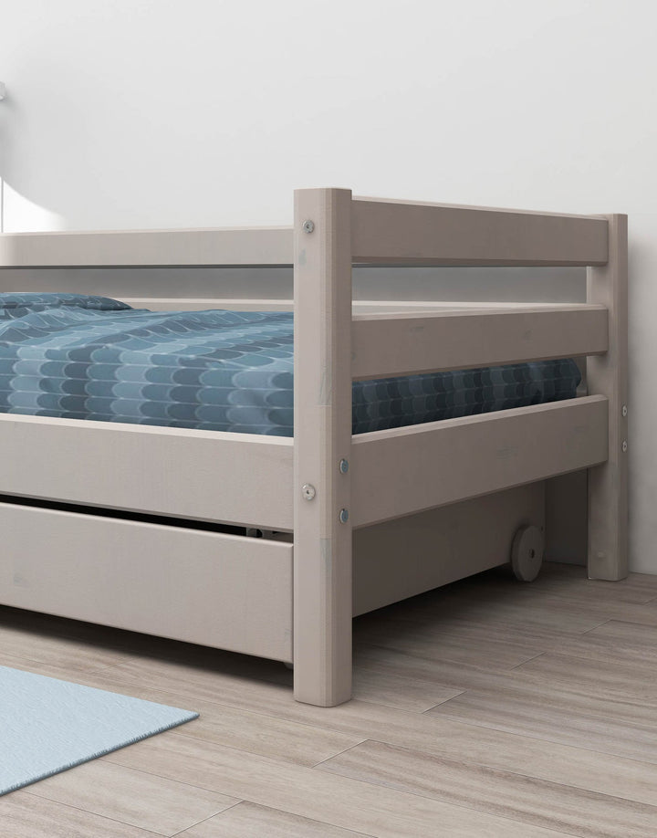 The Decorators: Pat cu  doua sertare Flexa Classic 90x200 cm