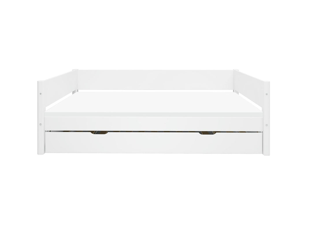 The Decorators: Pat cu extensie pentru oaspeti Flexa White 90x200 cm