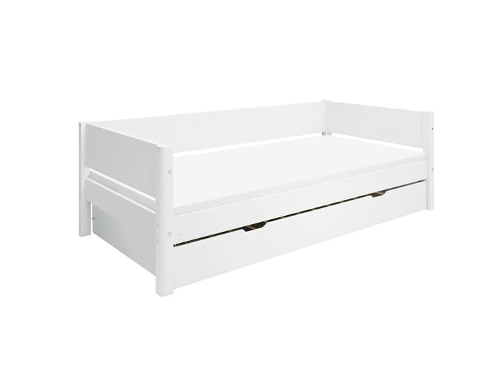 The Decorators: Pat cu extensie pentru oaspeti Flexa White 90x200 cm