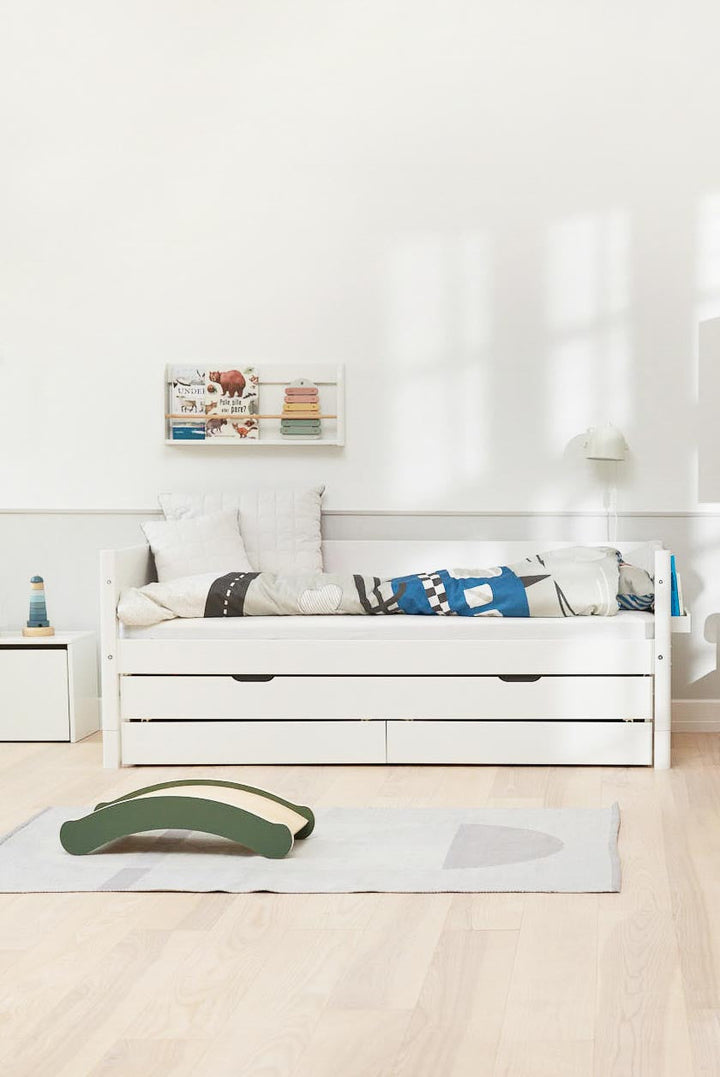 The Decorators: Pat cu extensie si doua sertare Flexa White 90x200 cm