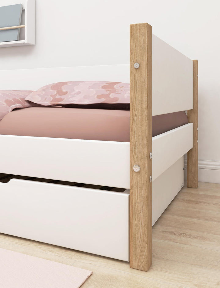 The Decorators: Pat cu extensie pentru oaspeti Flexa Nor 90x200 cm