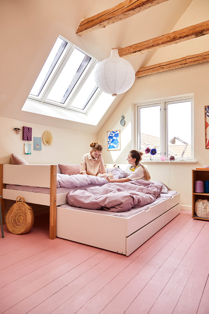 The Decorators: Pat cu extensie si doua sertare Flexa Nor 90x200 cm