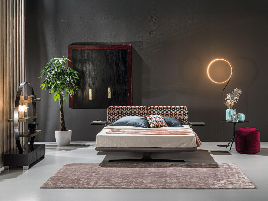 The Decorators: Pat Circular Respace