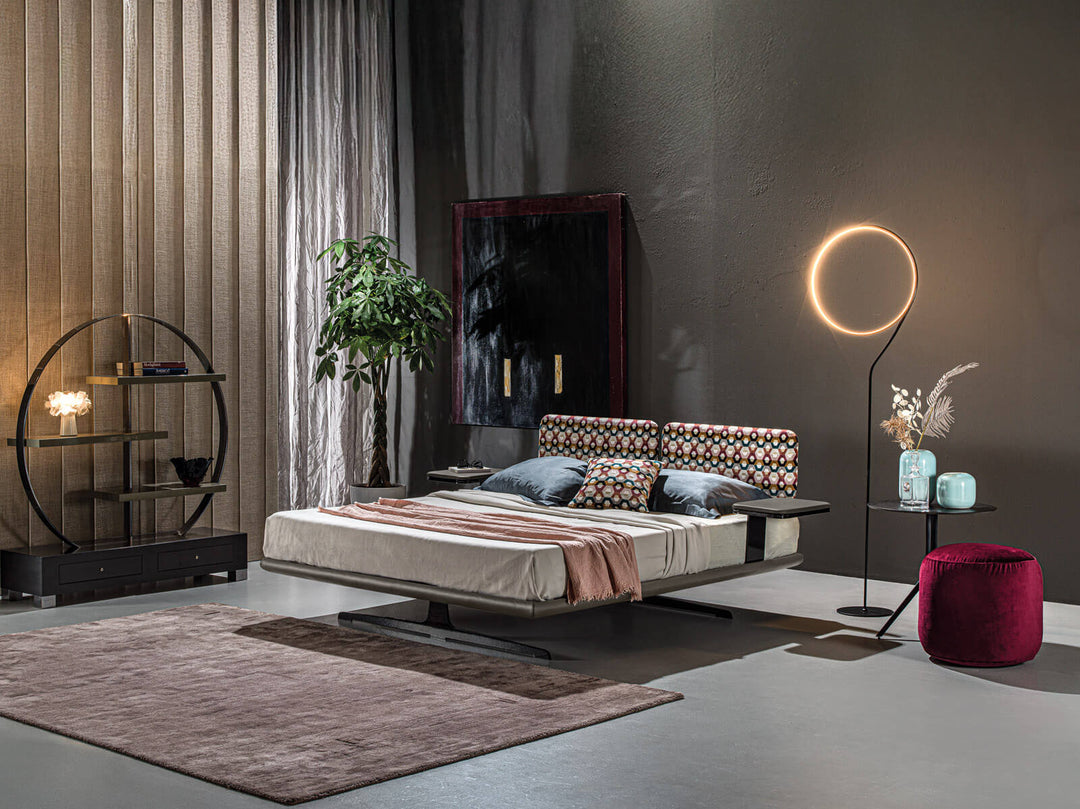 The Decorators: Pat Circular Respace