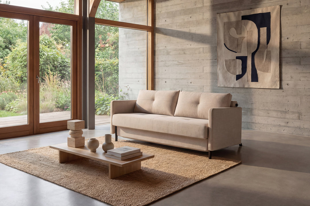Canapea extensibilă Innovation Living Cubed cu cotiere, tapițerie 612 Blida Sand Grey - fotografie de ambianță