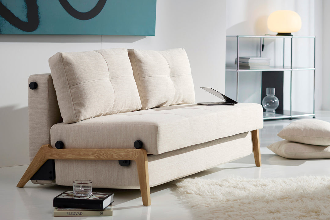 Canapea extensibilă Innovation Living Cubed Wood, tapițerie 612 Blida Sand Grey - fotografie de ambianță