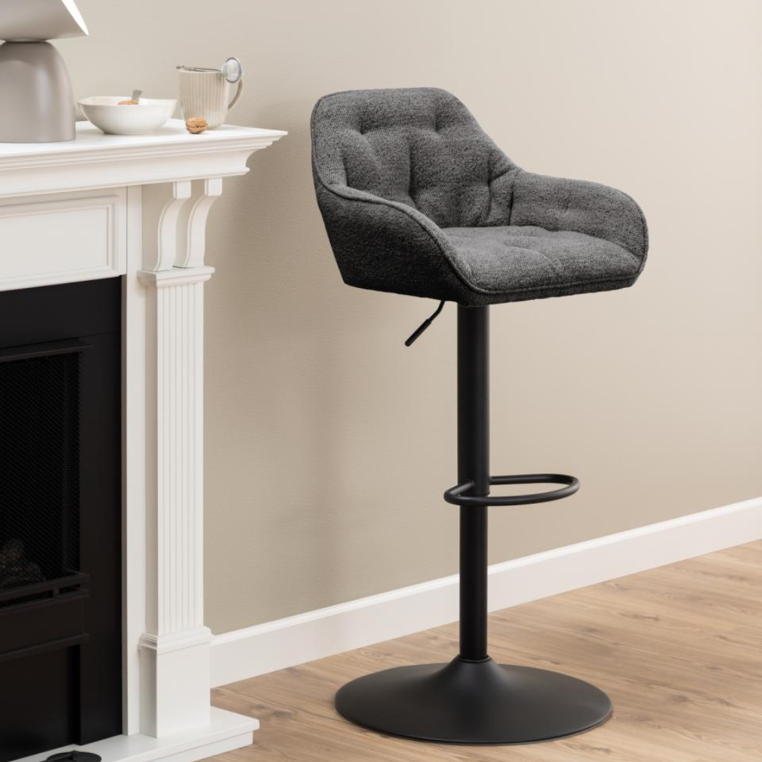 The Decorators: Scaun de bar Actona Brooke