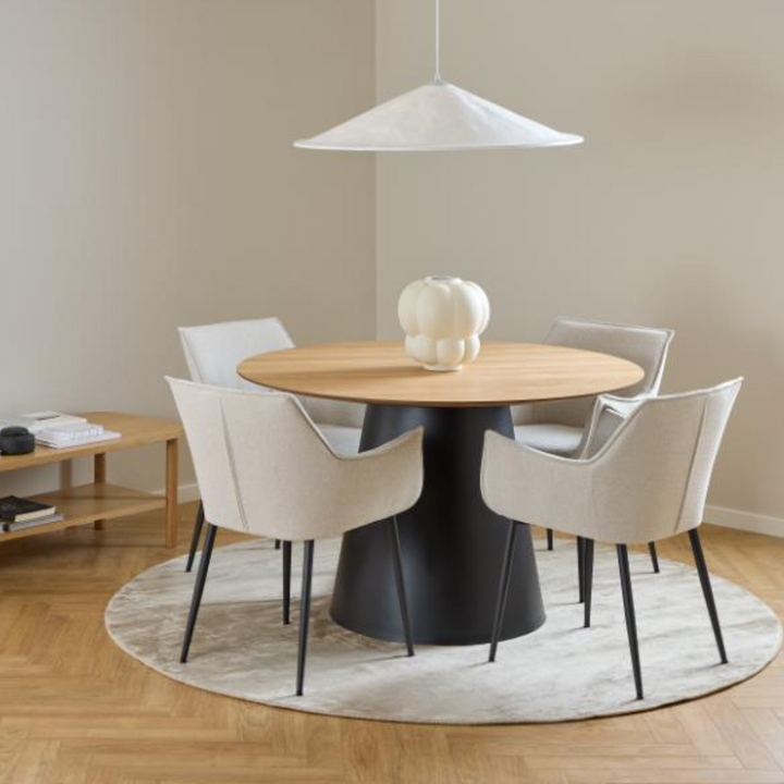 The Decorators: Scaun dining Actona Bonita