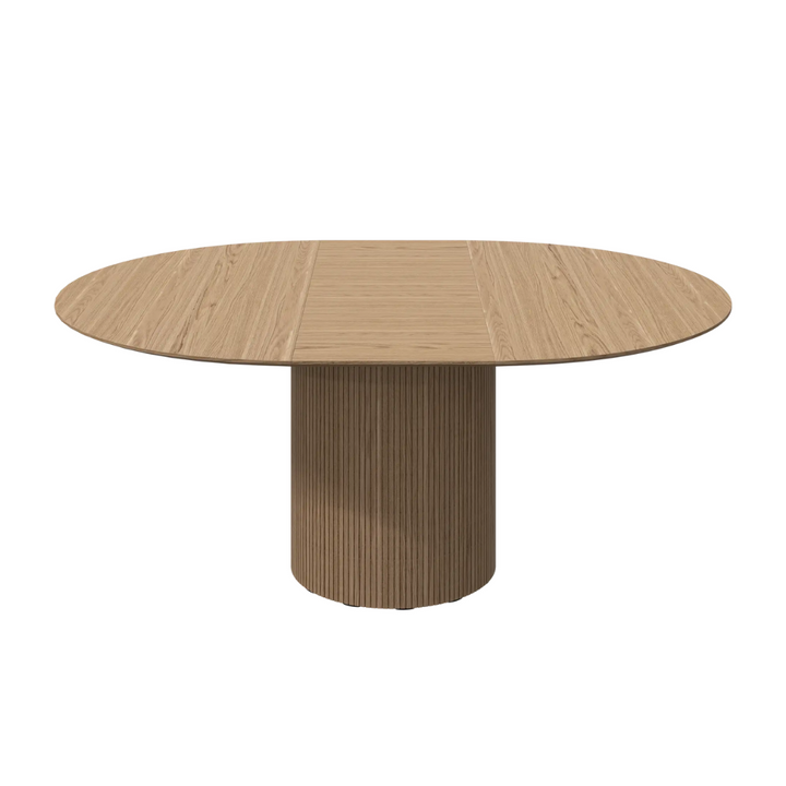 The Decorators: Masa dining BoConcept Santiago Extensibila Natural Oak
