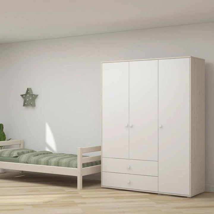 The Decorators: Dulap cu 3 usi si 2 sertare Flexa Classic