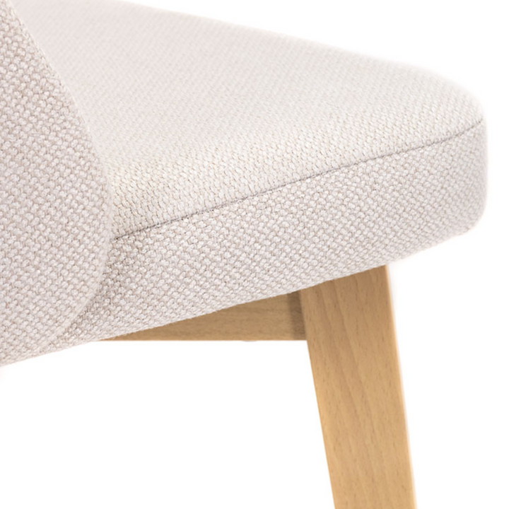 The Decorators: Scaun tapitat VOX Komm