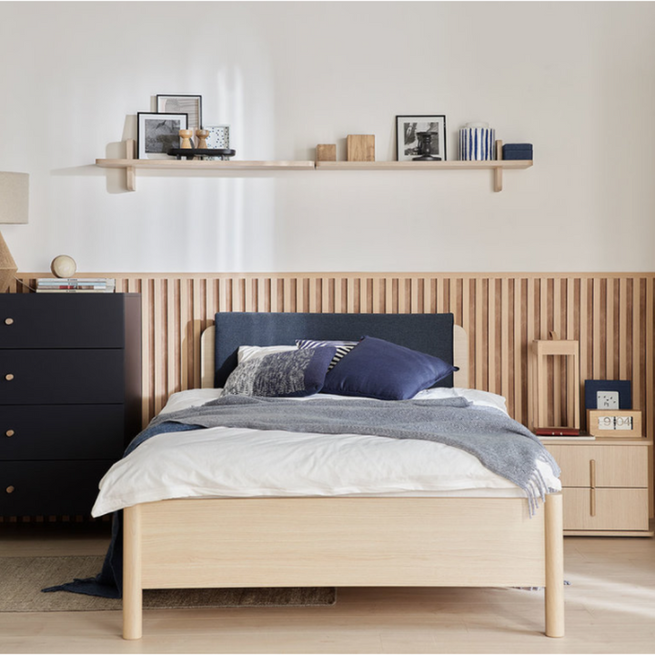 The Decorators: Etajera VOX Omm