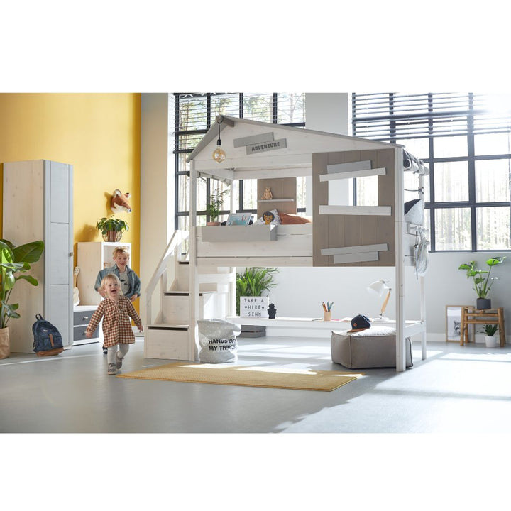 The Decorators: Pat casuta semi-inalt, Hideout, lemn de pin, 90x200 cm