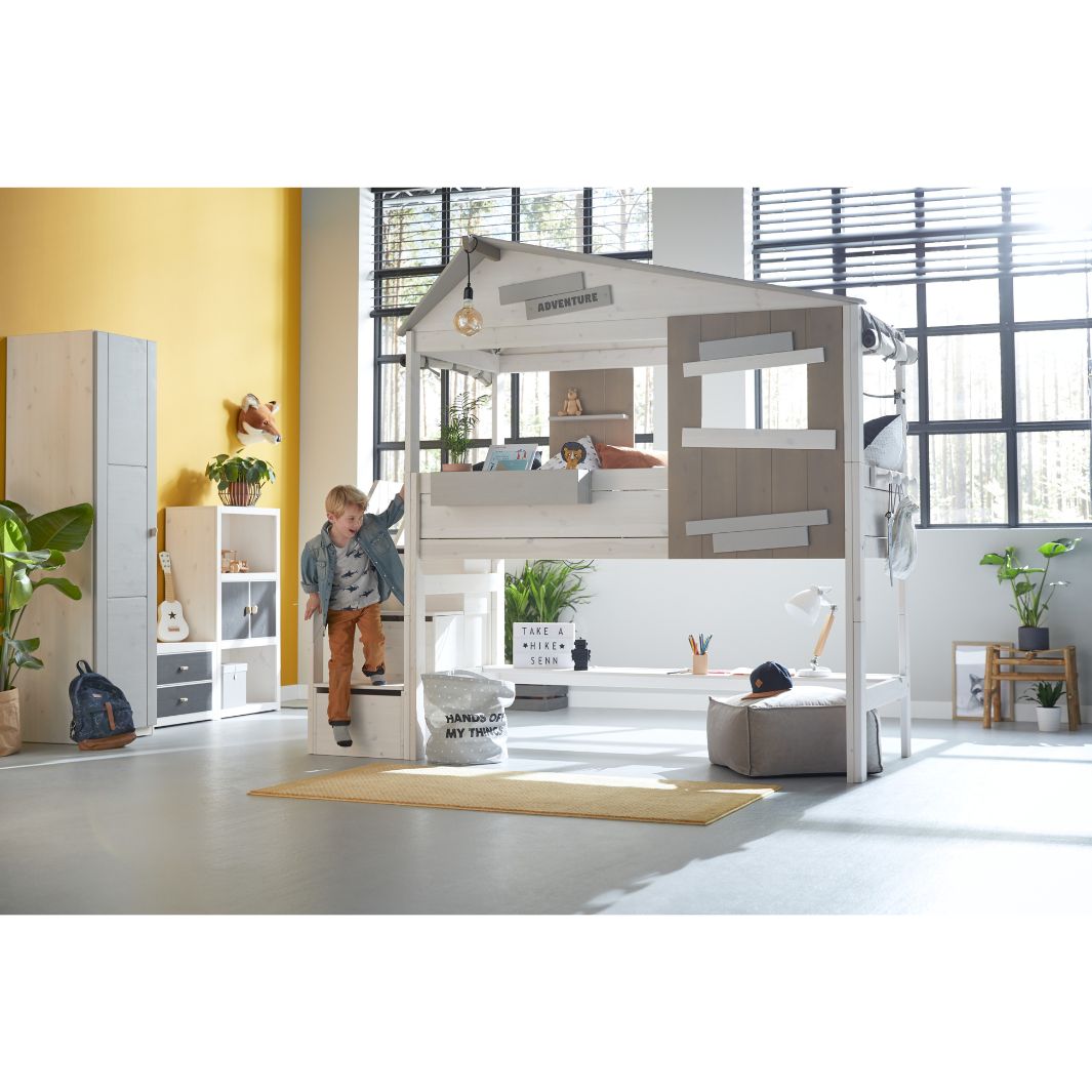 The Decorators: Pat casuta semi-inalt, Hideout, lemn de pin, 90x200 cm