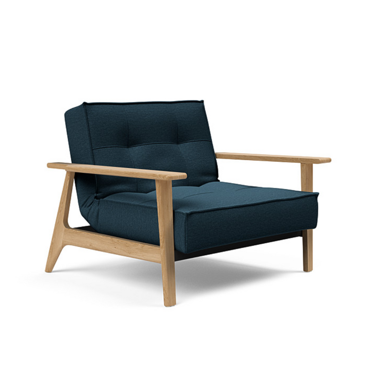 The Decorators: Fotoliu recliner Splitback Frej Oak Argus Navy Blue 115x90cm