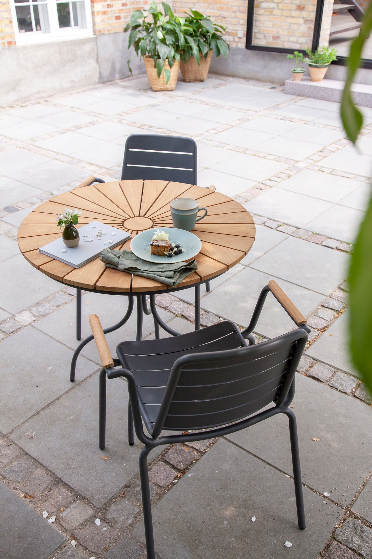 Masa cafenea Cinas Ellen rotunda 80 cm antracit