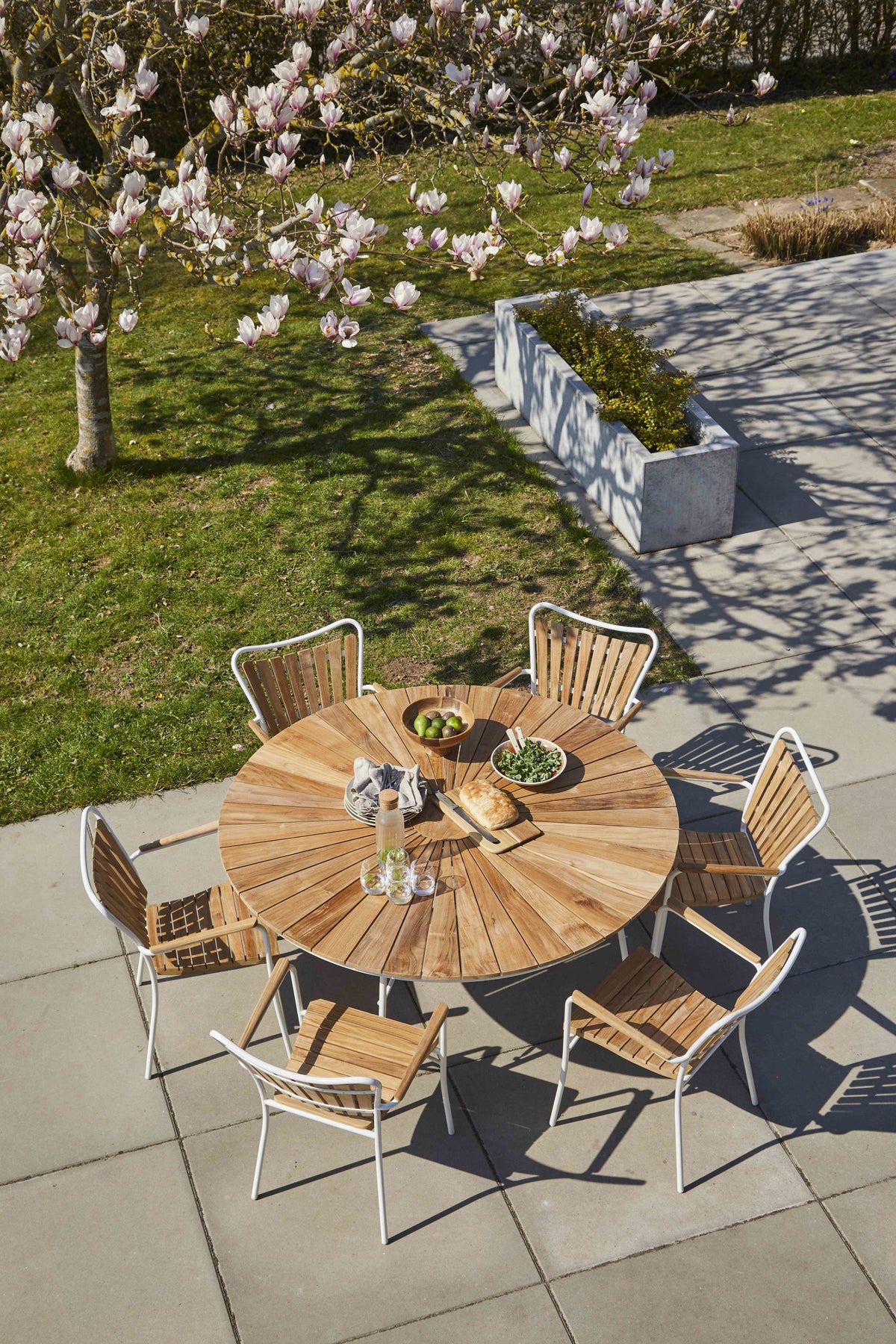 Masa dining Cinas Ellen rotunda 150 cm alb