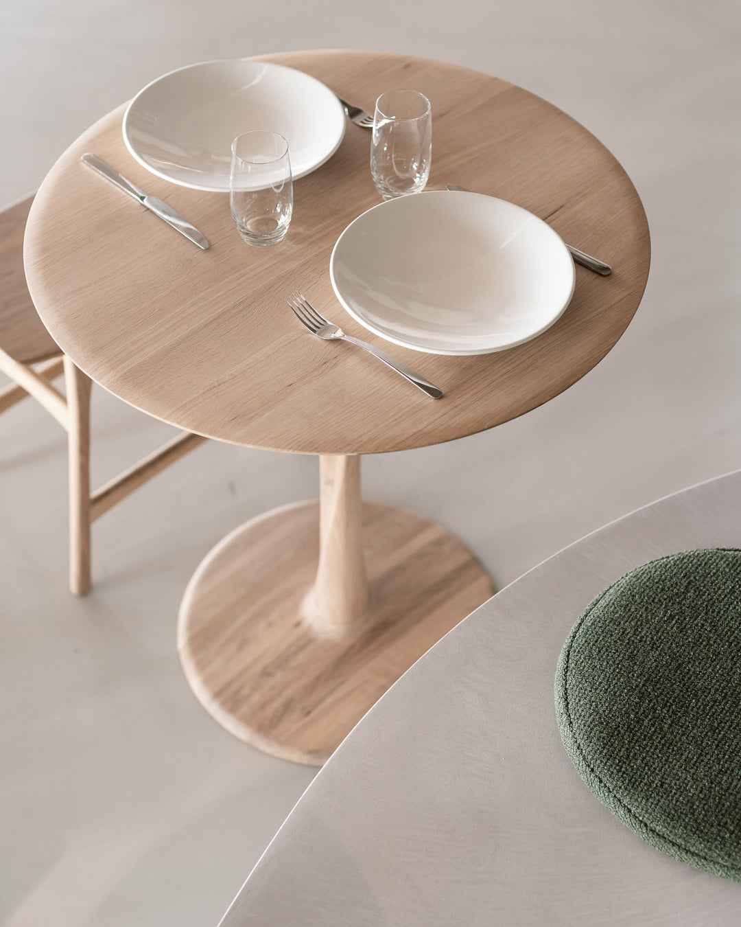 Scaun de bar insula Ethnicraft Osso