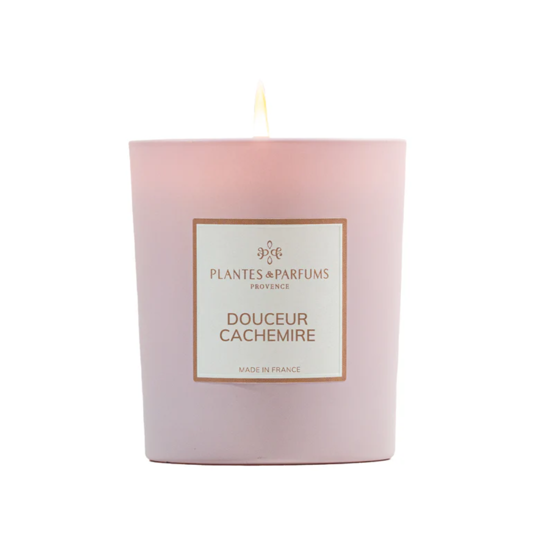 The Decorators: Lumanare Parfumata Cashmere Softness Plantes & Parfums