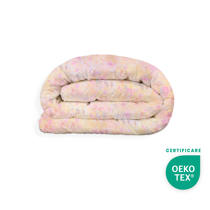 Pilota Iarna HappyNest, Model Inflorat Roz, cu 30% Puf de Gasca, Husa bumbac OEKO TEX HappyNest