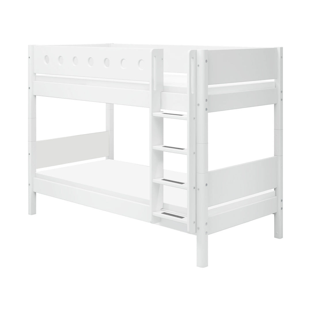 The Decorators: Paturi suprapuse inaltime 154 cm cu scara dreapta Flexa White 90x200 cm