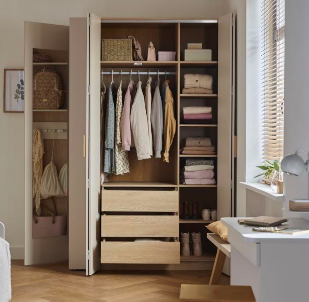 Interior Maxim dulap Stor