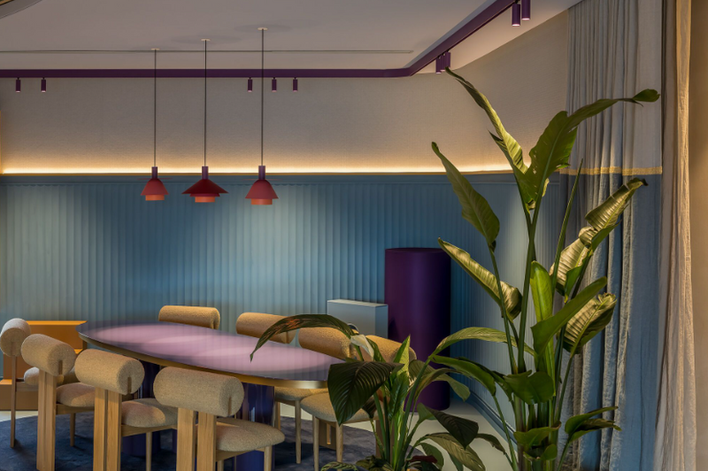 The Hub — 4