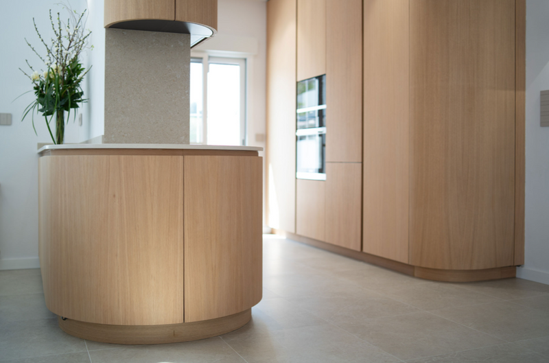Curved kitchen — 5