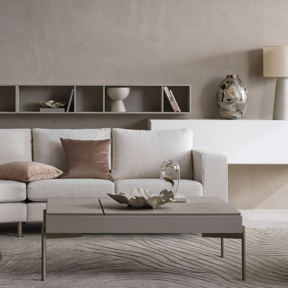 The Decorators: Masuta de cafea BoConcept Chiva cu depozitare