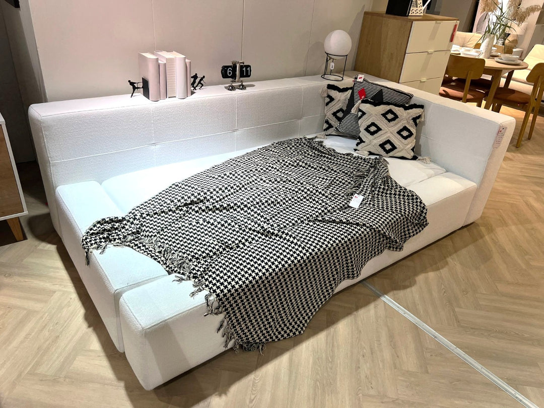 Pat tapitat VOX Reli