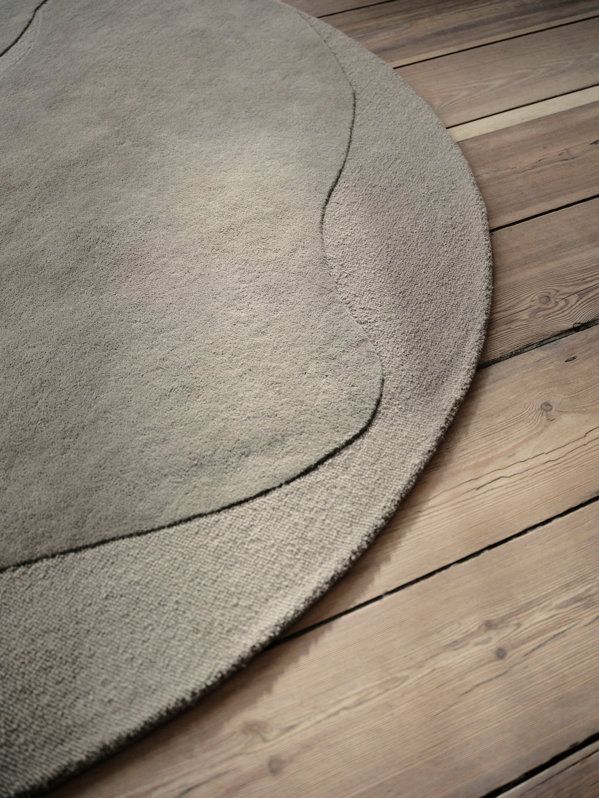 Covor BoConcept Misty Curve din lână — detaliu