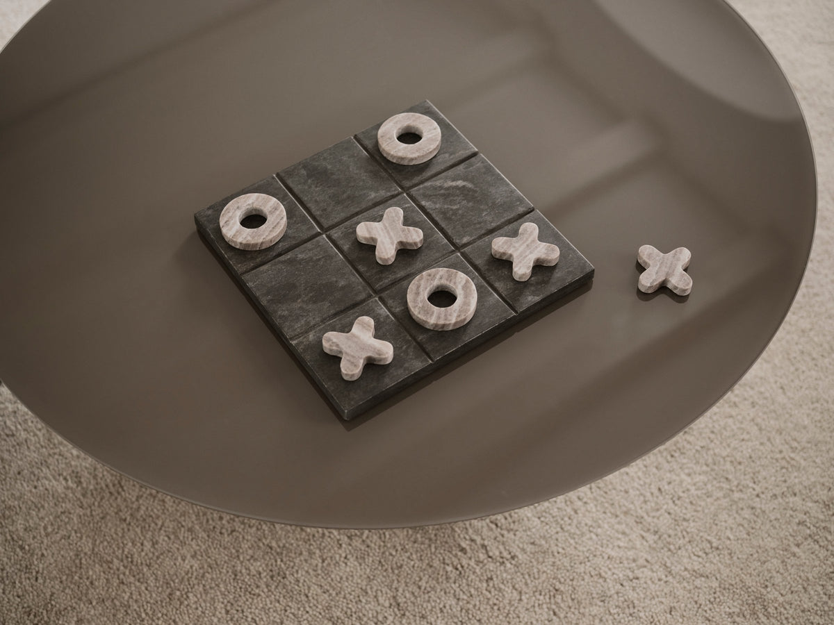 Joc X și 0 BoConcept XO din marmură — detaliu