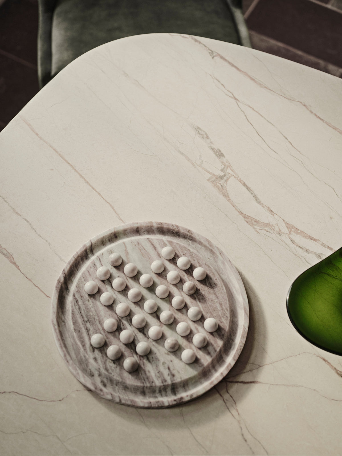 Joc Solitaire BoConcept Sol din marmură — detaliu