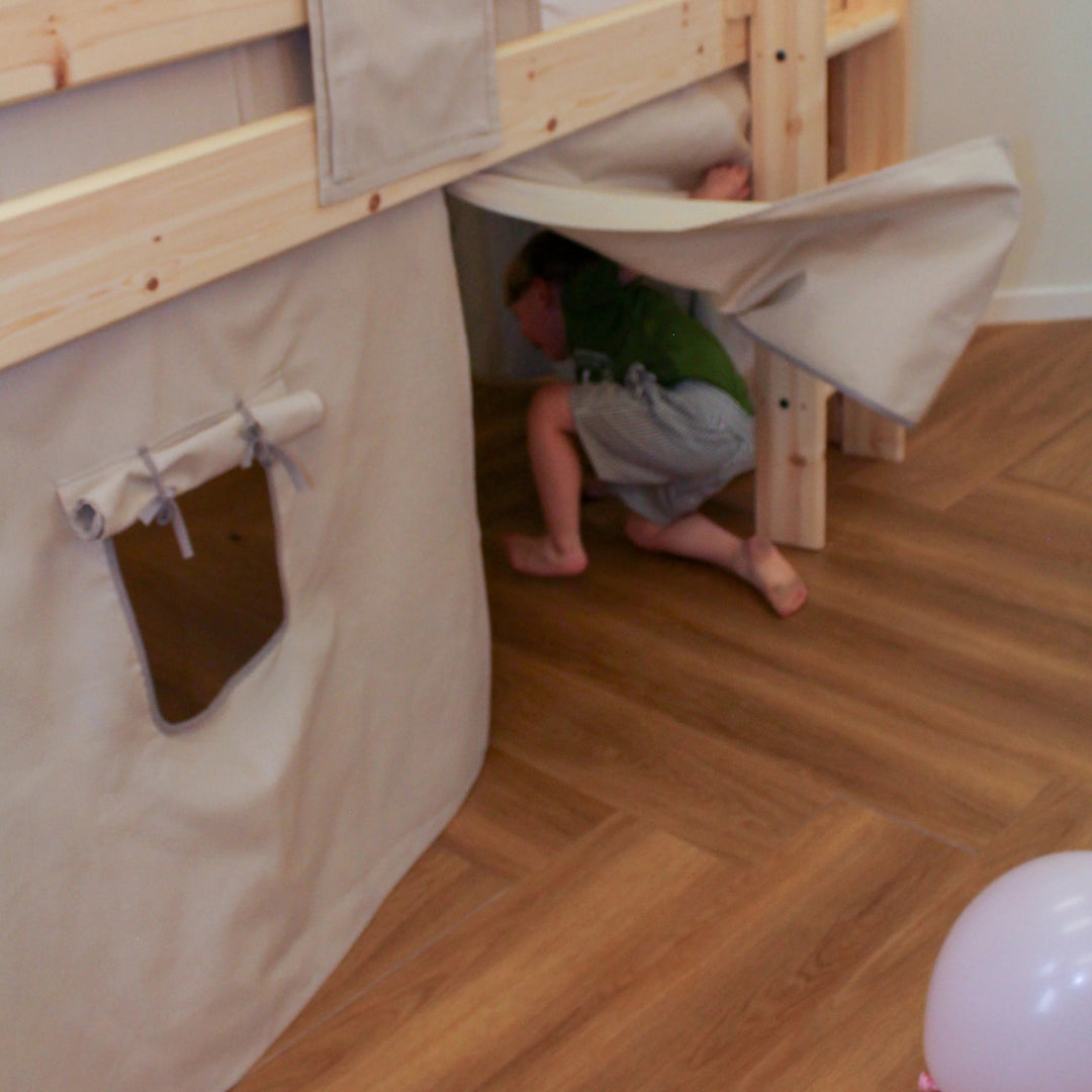 The Decorators: Perdelute pat Flexa