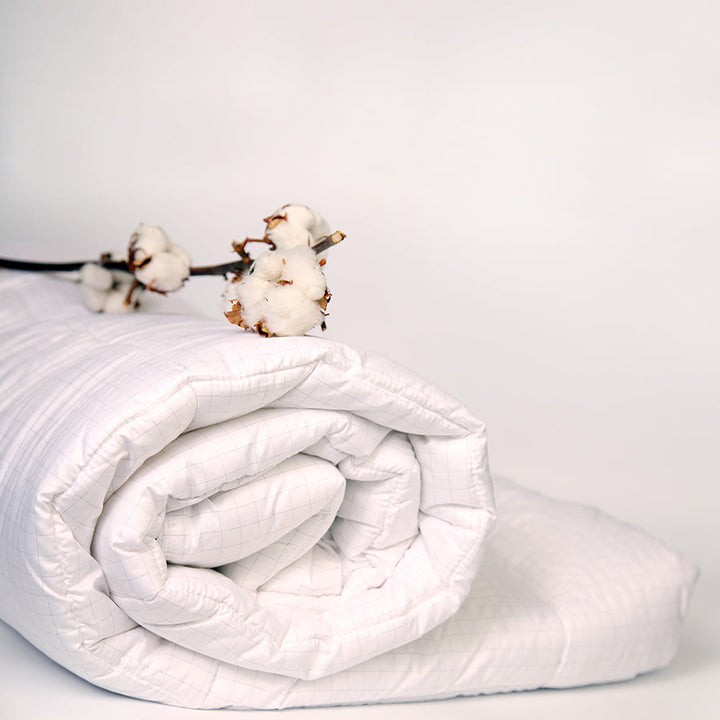 Pilota Iarna cu 30% Puf de Gasca: The Decorators