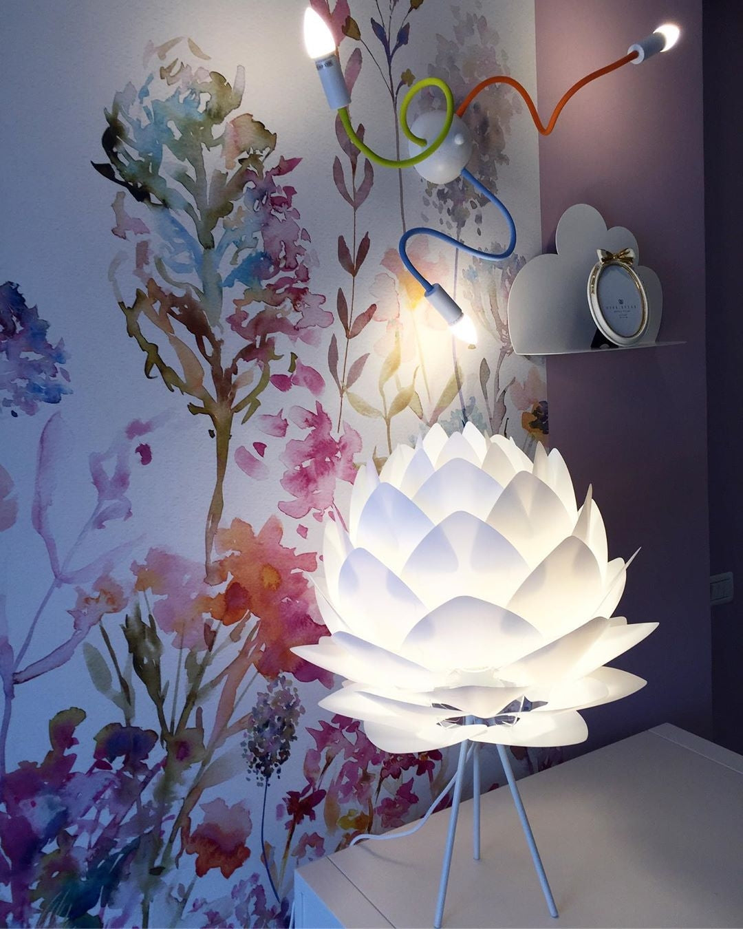 Proiect Camera Bebe Flowers: The Decorators