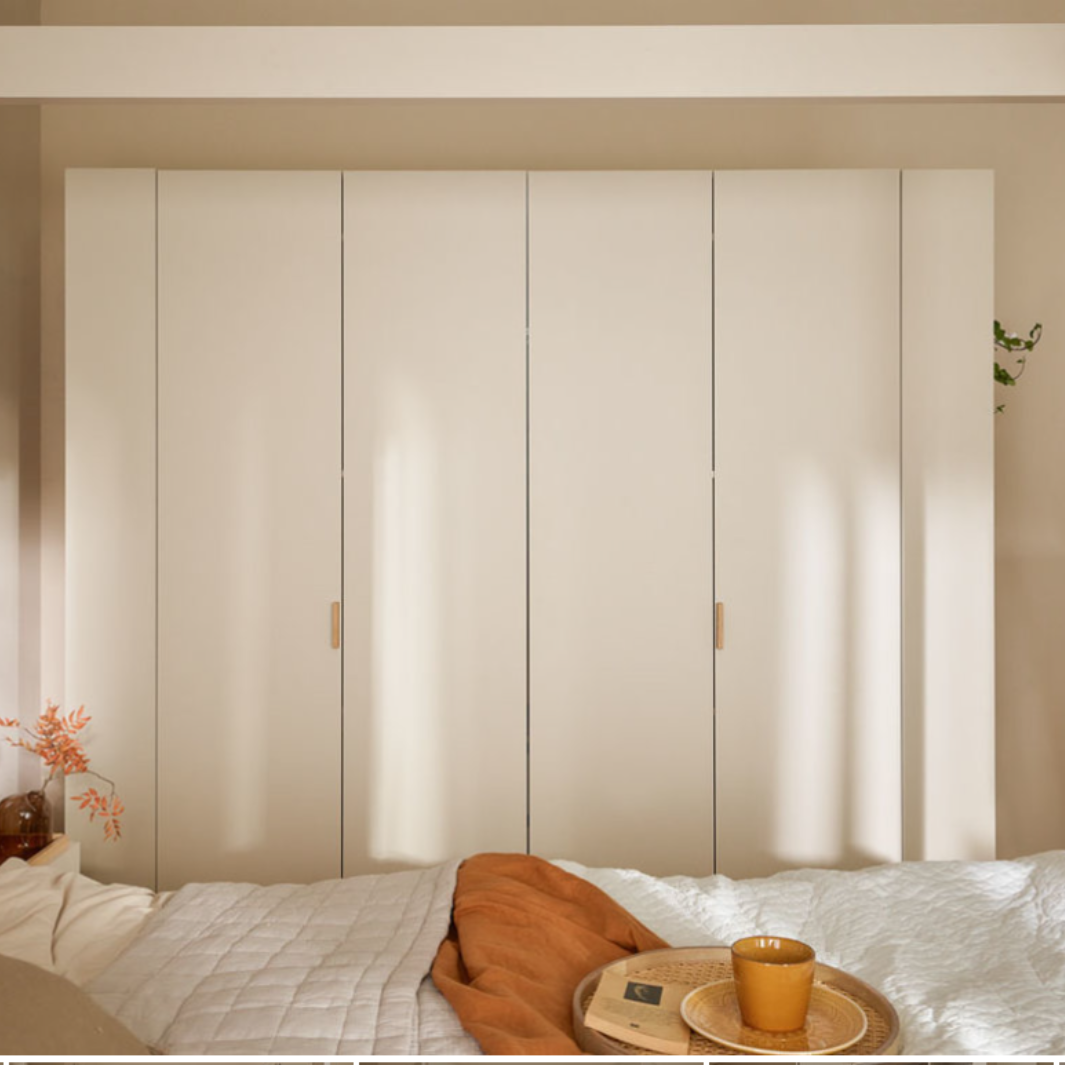 The Decorators: Dulap 4 usi VOX 4 You Fresh 180x240cm