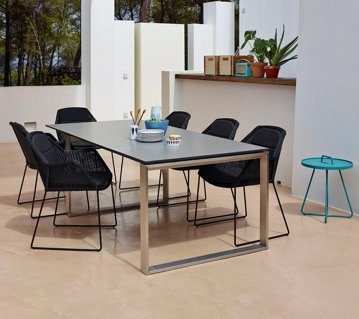 The Decorators: Scaun de exterior Cane-line Breeze Negru