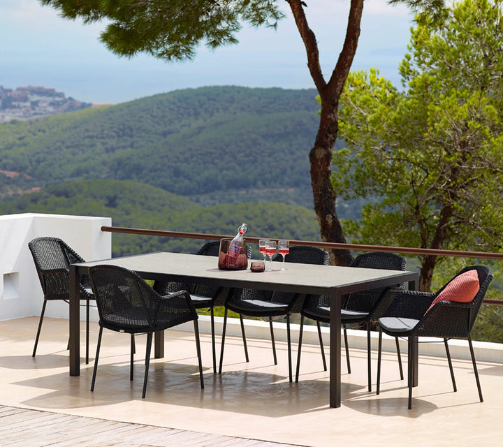The Decorators: Scaun de exterior Cane-line Breeze Negru