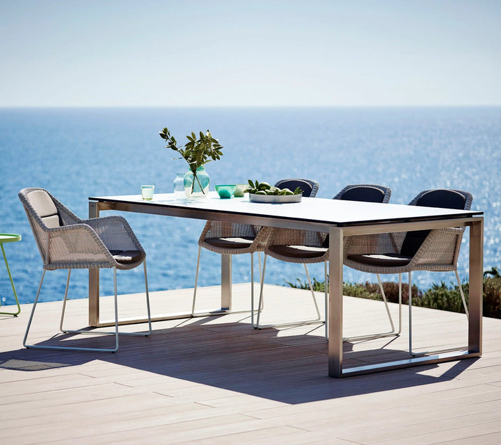 The Decorators: Scaun de exterior Cane-line Breeze Negru