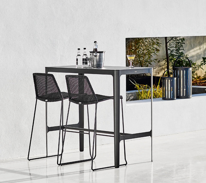 The Decorators: Scaun de bar Cane-line Breeze Gri deschis