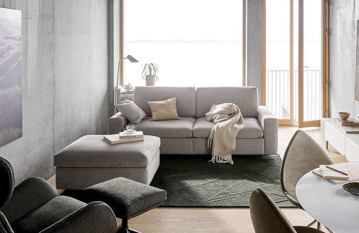 The Decorators: Taburet BoConcept Taylor cu depozitare si roti