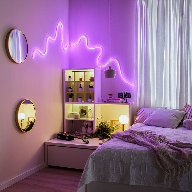The Decorators: Banda Neon LED VOX Twinkly Flex